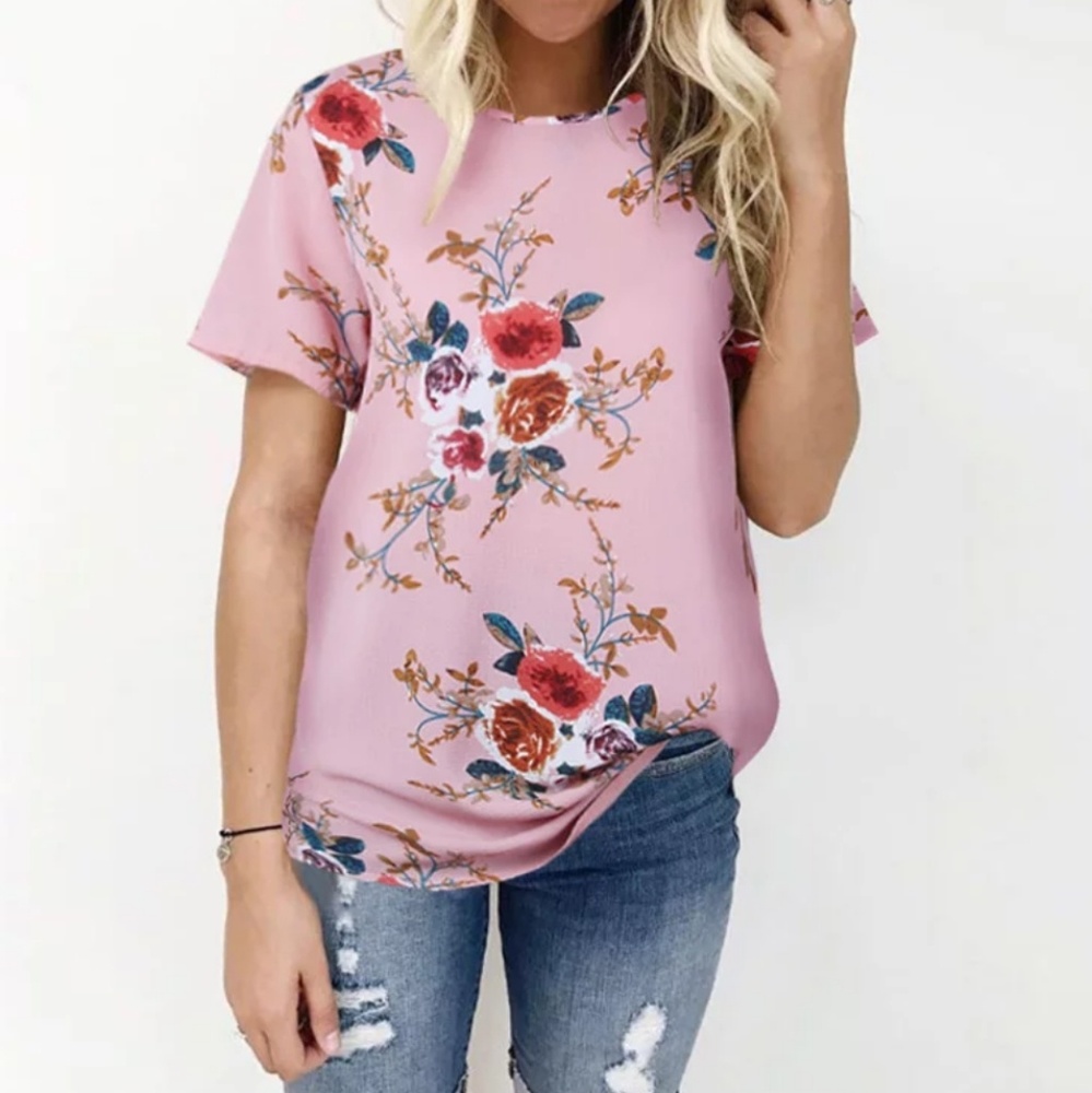 FLORAL PULLOVER BLOUSE